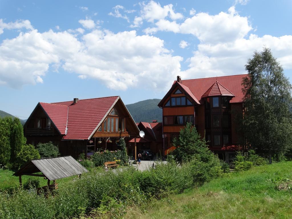 Gostynniy Dvir Raytshtoky Hotel Vorohta Exterior foto