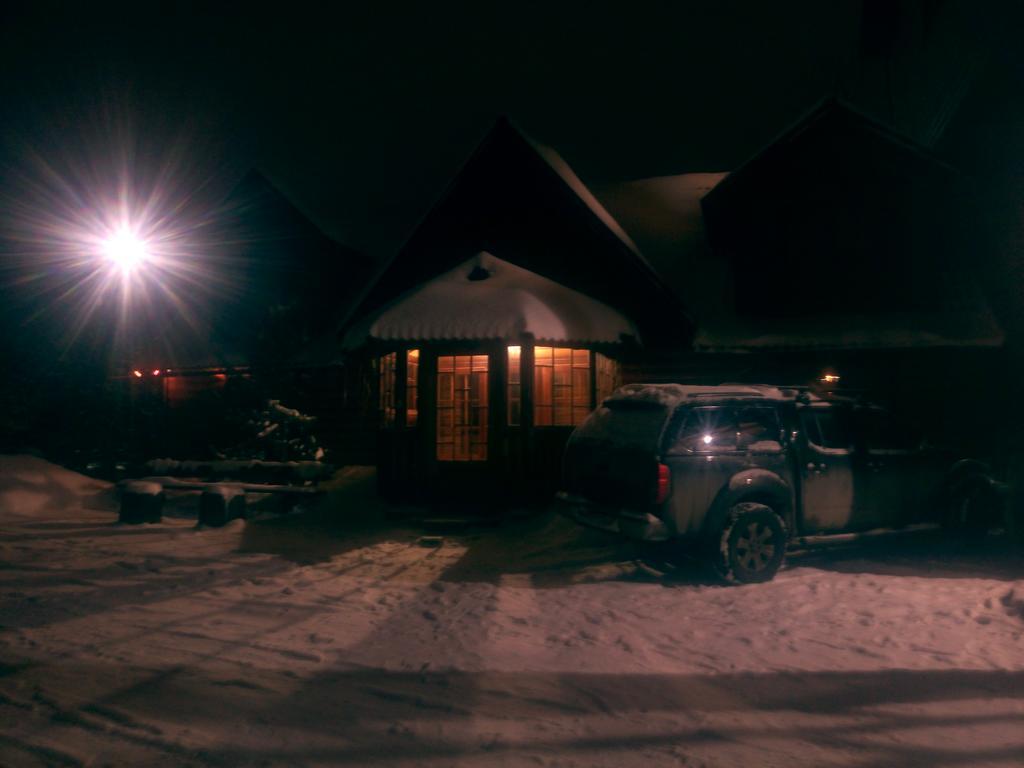 Gostynniy Dvir Raytshtoky Hotel Vorohta Exterior foto