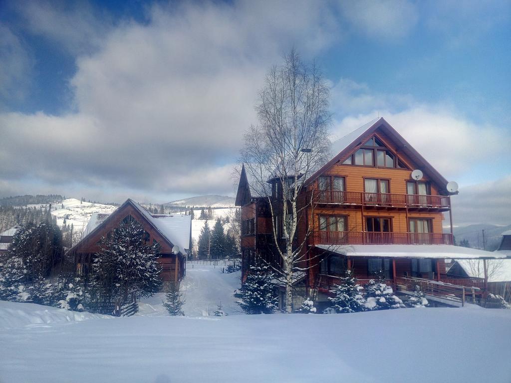 Gostynniy Dvir Raytshtoky Hotel Vorohta Exterior foto