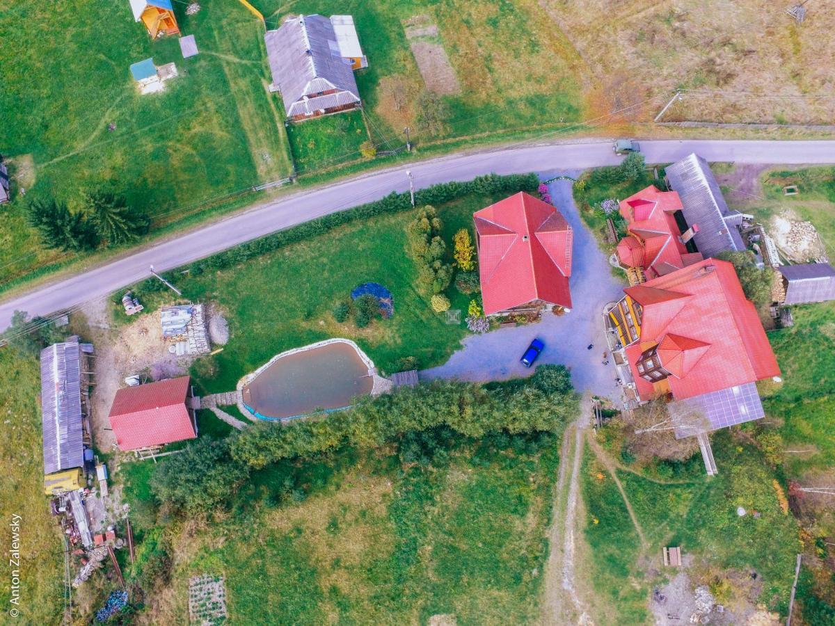 Gostynniy Dvir Raytshtoky Hotel Vorohta Exterior foto